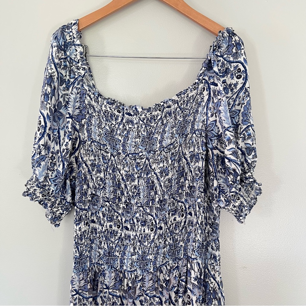 Max Studio Printed Smocked Bodice Tiered Maxi Dress Cruise Vacation Beach Resort - Picture 5 of 11
